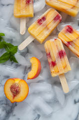 Fruity popsicles