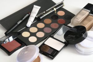 makeup - grooming for women