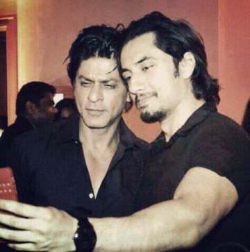 Shah Rukh Khan with a fan